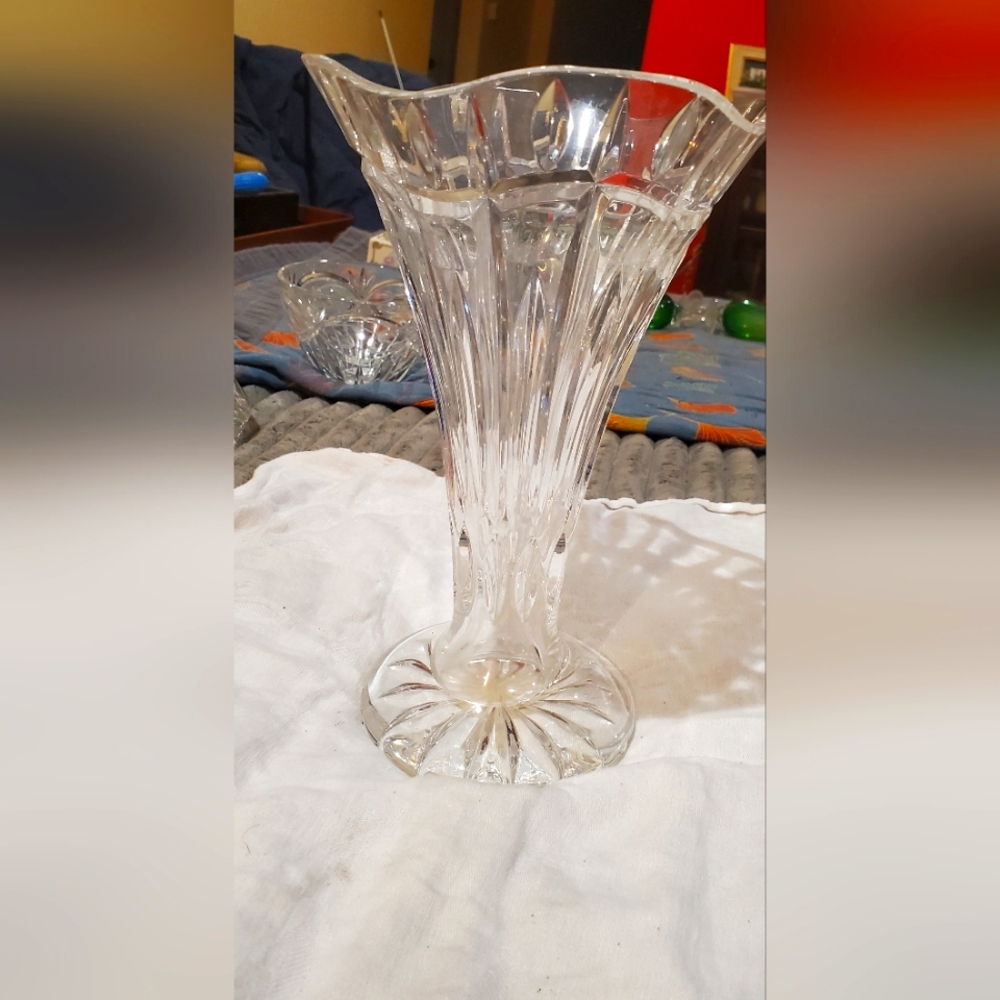 Vintage Waterford Crystal Vase ( NWT)